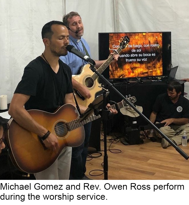 Michael Gomez and Owen Ross singing